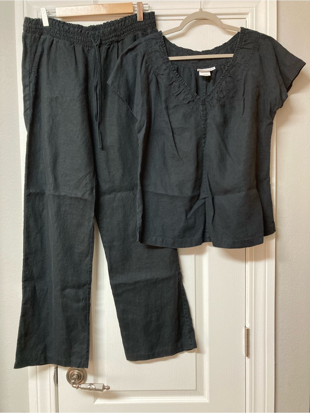 Hot Cotton Black Linen Top and Pants